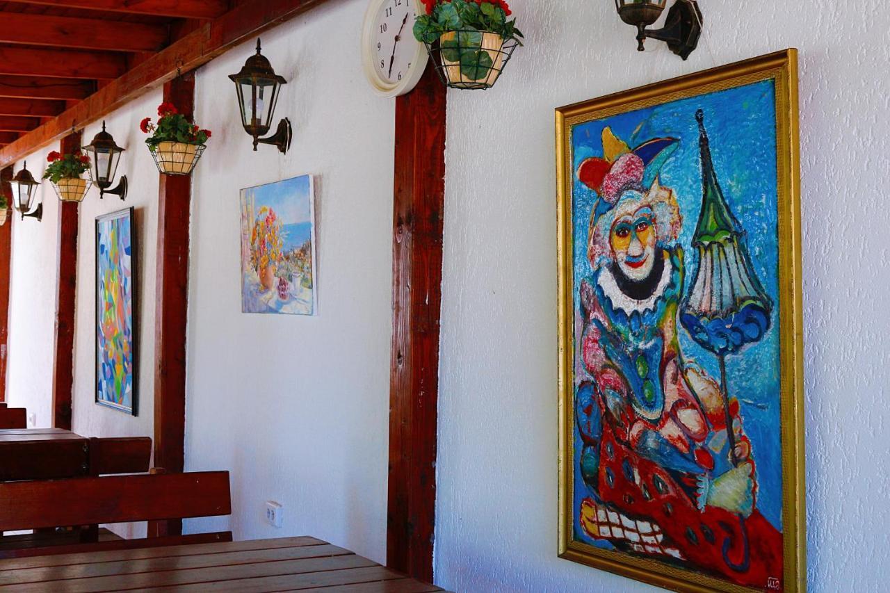 Guest House Alashara Pizunda Exterior photo